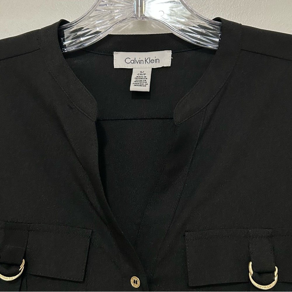 Calvin Klein Black Roll-Tab Sleeve Blouse  Gold Hardware Utility Top Women's - Picture 3 of 6